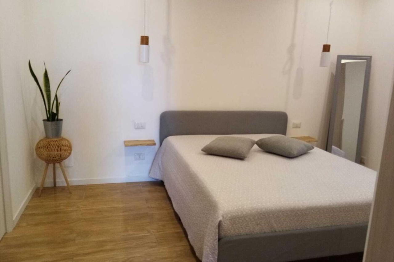 ヴィッラピアーナCasa Ninaアパートメント エクステリア 写真
